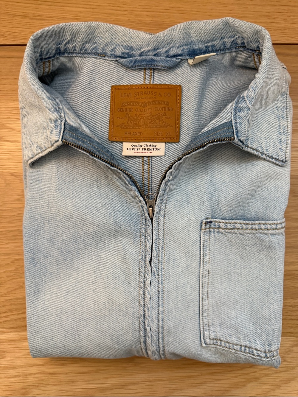 Levi’s Premium Relaxed Fit Light Blue Denim Zip-Front Jacket - Size XL - Picture 9 of 9